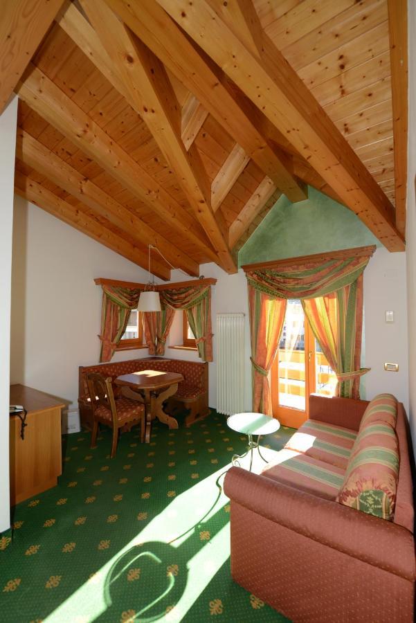 Hotel Sole Passo del Tonale Ngoại thất bức ảnh